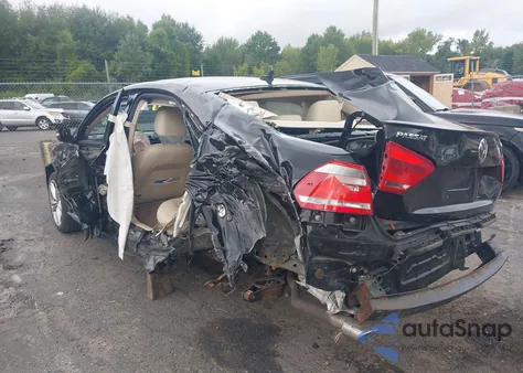 2014 Volkswagen Passat 2.0L Tdi Sel Premium from USA, damaged, VIN 1VWCN7A32EC106209